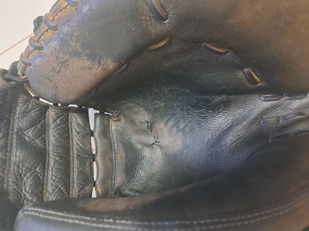 硬式野球グローブ　キャッチャーミット