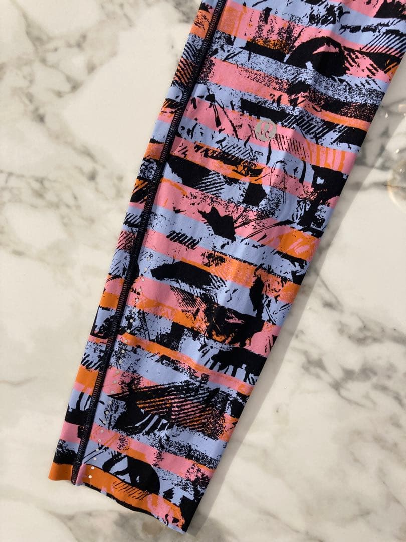 ルルレモン　レギンス　４　６　ヨガ　ピラティス　ピンク　ブルー