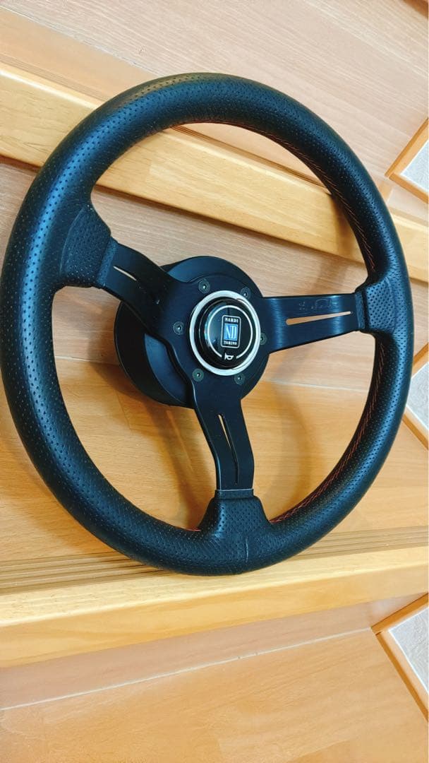 NARDI ステアリング ナルディ 33パイ