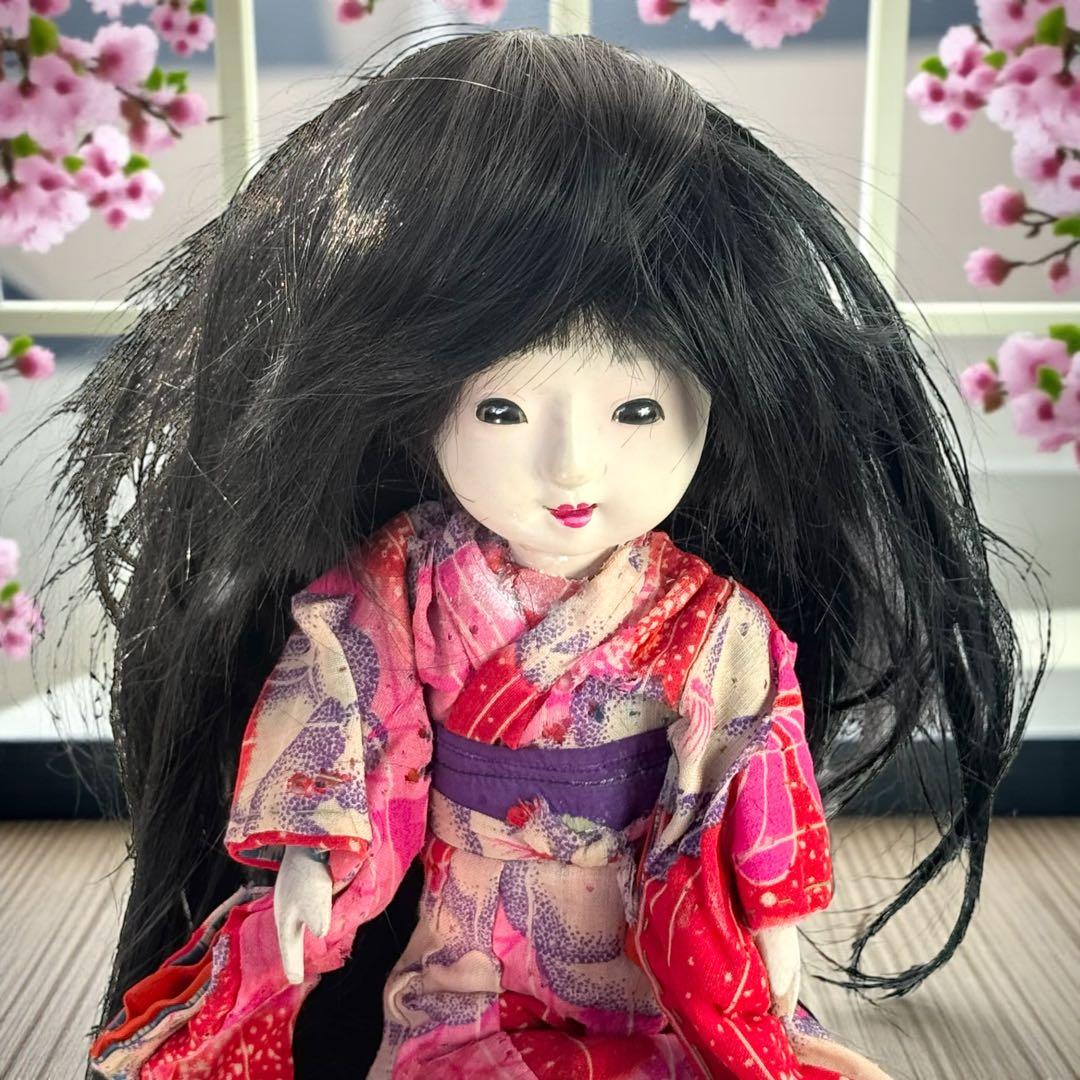 市松人形 明治後期 市印 朱印 三つ折れ 単色黒目 ガラス目 縮緬 1890年代