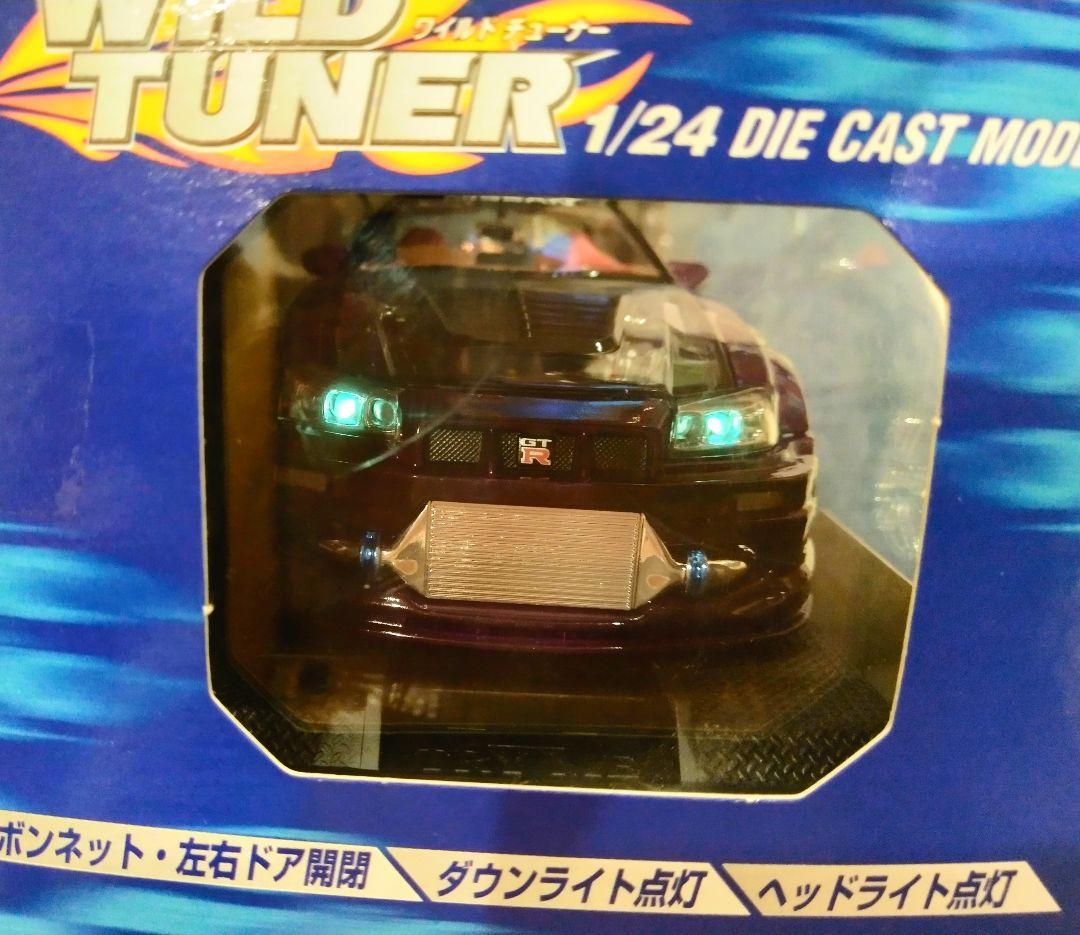 SKYLINE GT-R R34 1/24 ダイキャストモデ 光る模型