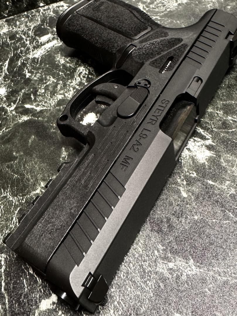 カーボネイト Carbon8 STEYR L9A2 CO2 ガスブローバック