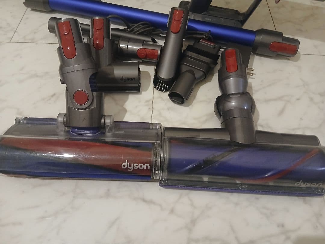 チ*か様 Dyson V10（SV12）ブルーパイプセット 動作良好品 付属品多