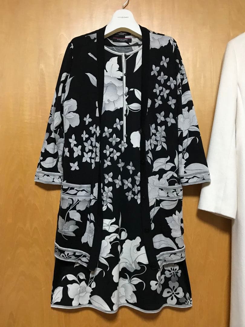 レオナール Celeb Madame ワンピース＆ロングカーディガン2点セット