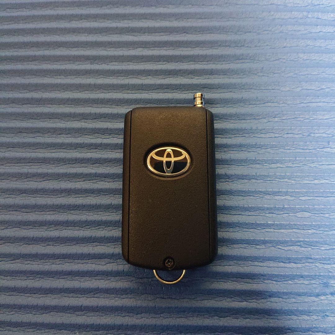 トヨタ純正のエンジンスターター