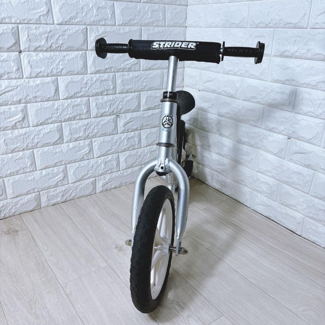 ストライダー プロ シルバー 12インチ 子供 キッズ 幼児用自転車 大人気