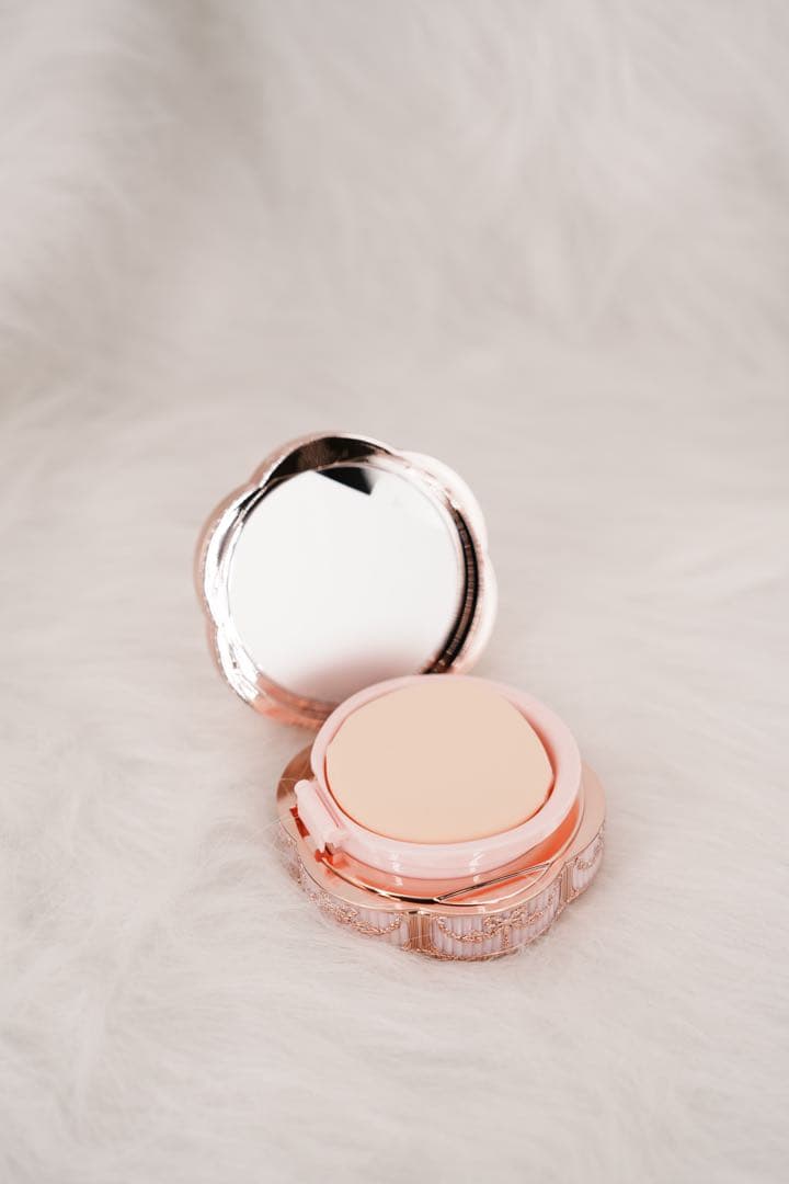 フラワーノーズ　バニーガーデンシフォンヴェール クッションファンデーション全3種