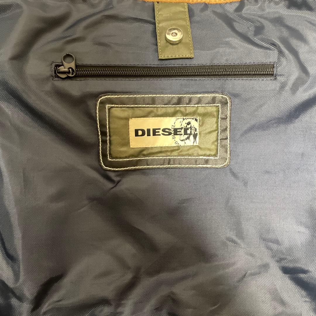DIESEL オリーブグリーン ショルダーバッグ