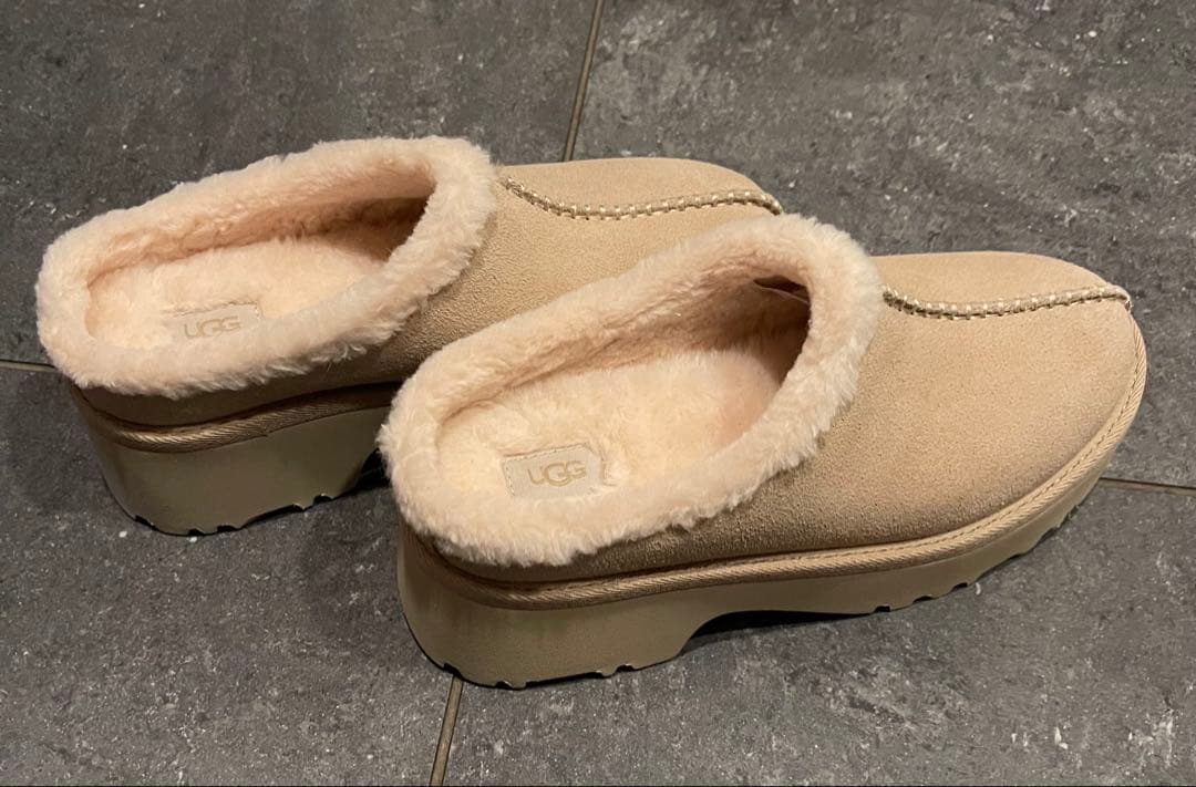 UGGアグ⭐︎コージークロッグサンダルCOZY CLOGベージュ24cm
