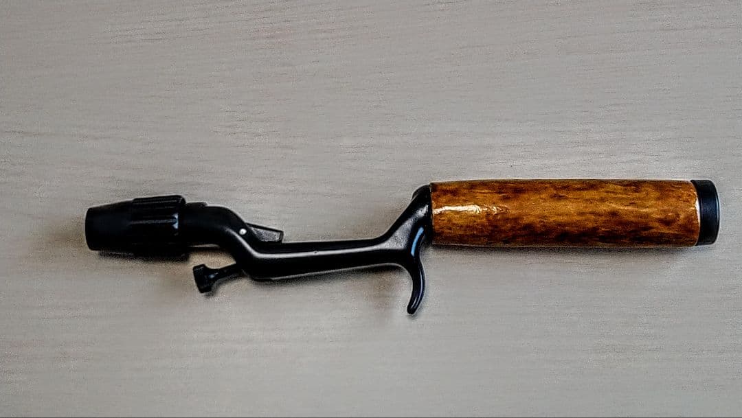 グラスアイグリップ　自作ウッド製