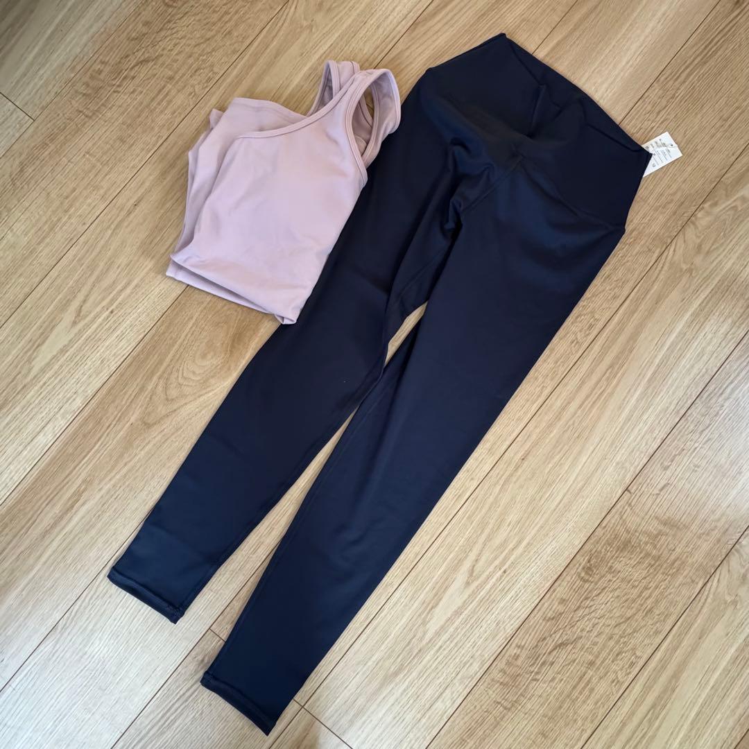 【SUKALA】LAVA ヨガウェア 上下セット　M サイズ