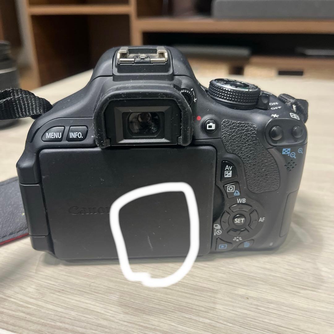 Canon EOS Kiss X5 デジタル一眼レフ