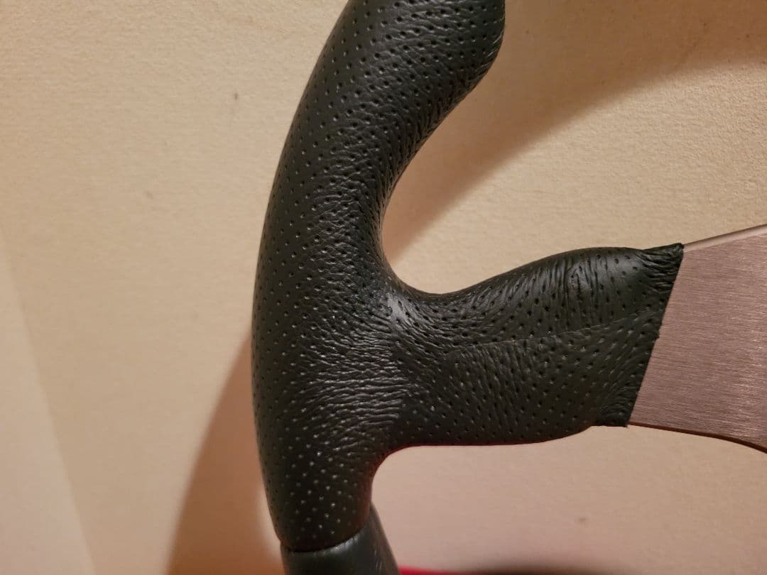 momo race 35 ステアリング