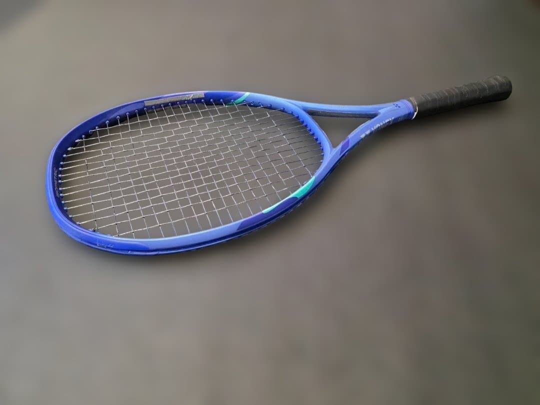 ezone 98 2025（イーゾーン98）　グリップ3