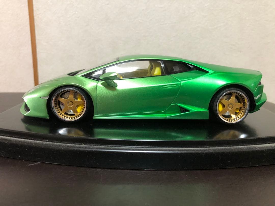 アオシマプラモデル1/24 ランボルギーニウラカン　完成品
