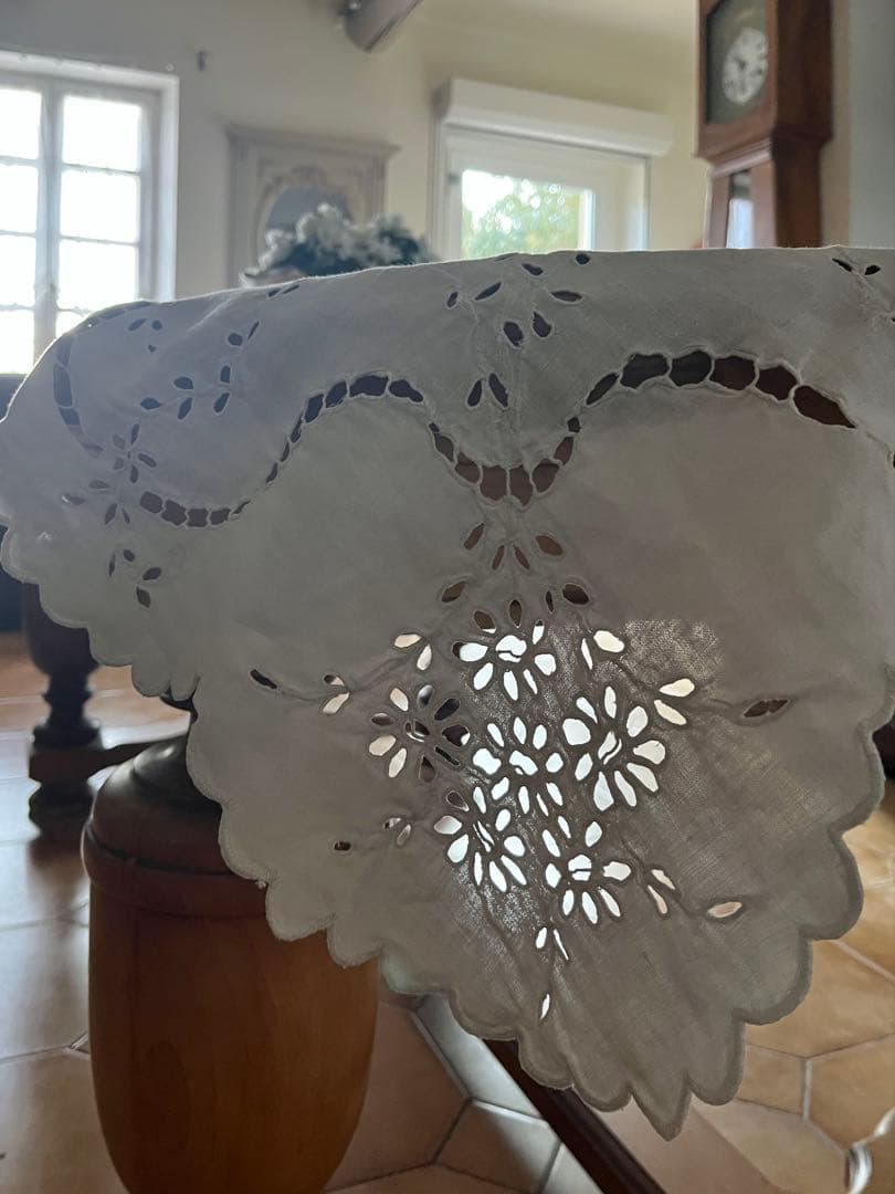 ◆フランスアンティーク｜手刺繍希少天使レースマルチクロステーブルエンジェル正方形