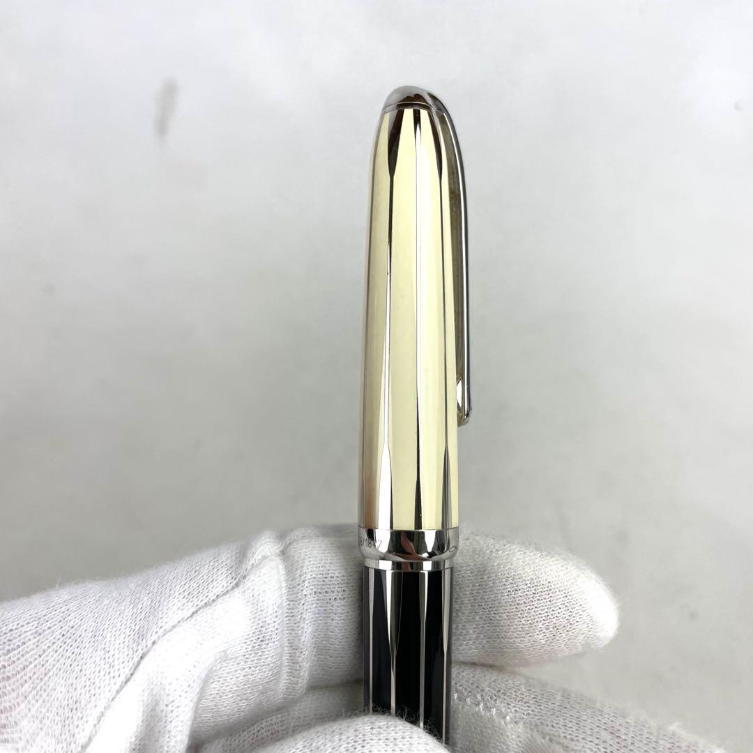 Cartier ルイカルティエ 限定 ボールペン Serie Limitee