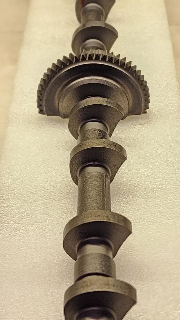 【新品未使用】ＢＭＷ　Ｎ５２用　エキセントリックシャフト　11377515868