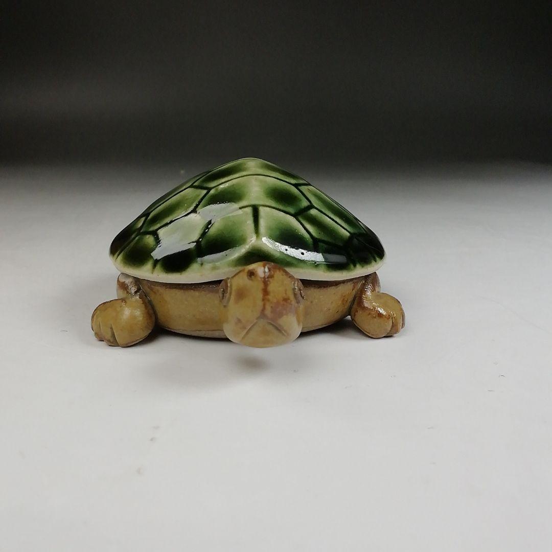 Ｔ８９９　香合　『織部　亀』『松本鉄山 作』　共箱　茶道具