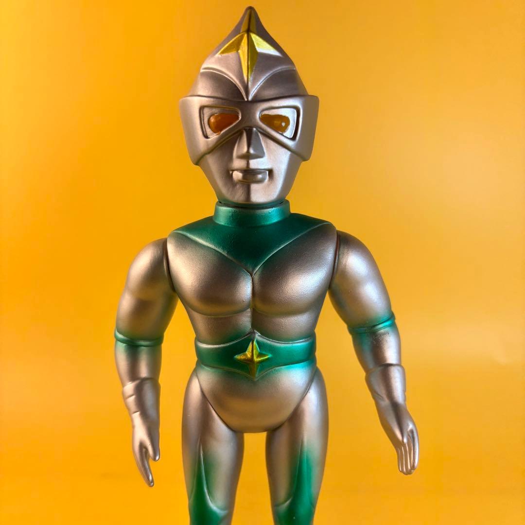 ブルマァク 24 ミラーマン プレミアム ソフビ