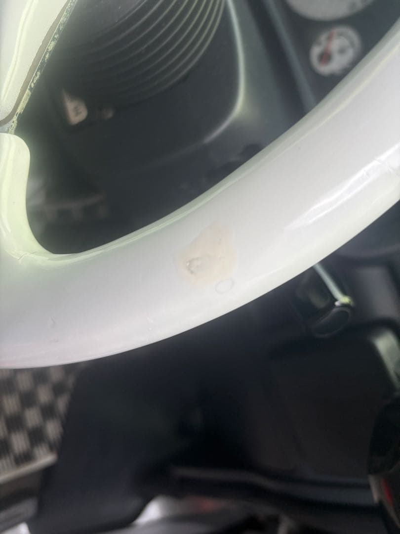 ホワイト 4スポーク ステアリング