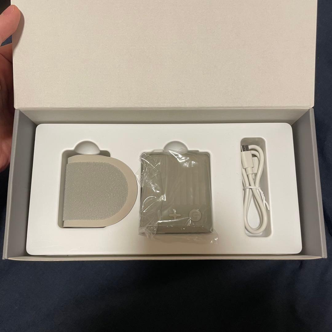 カームミーエアリストグラフェン温熱＋ 低中周波をミックスした独自EMS