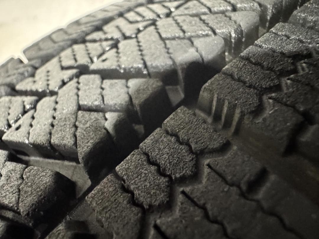 【2024年製】ブリジストン　VRX２　超バリ山　155/65R14