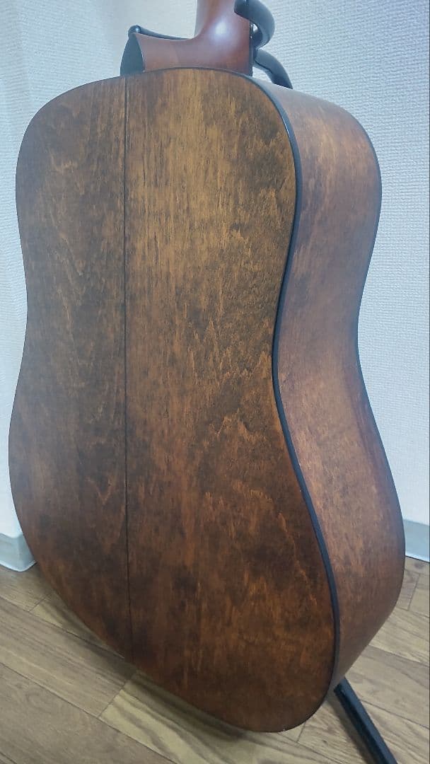 引き取り限定!!JASMINEアコースティックギター♪