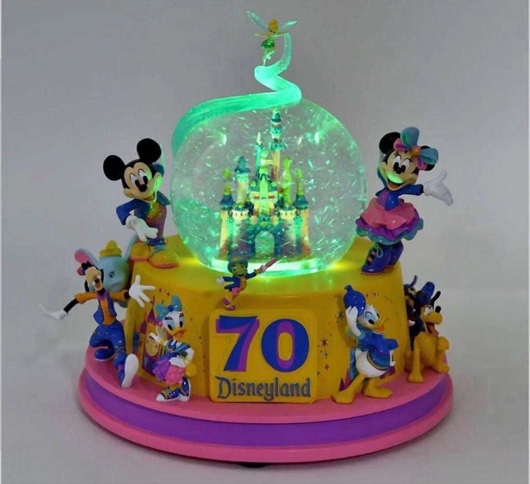 ディズニーキャラクター スノードーム ミュージック＆ライトアップ 70周年