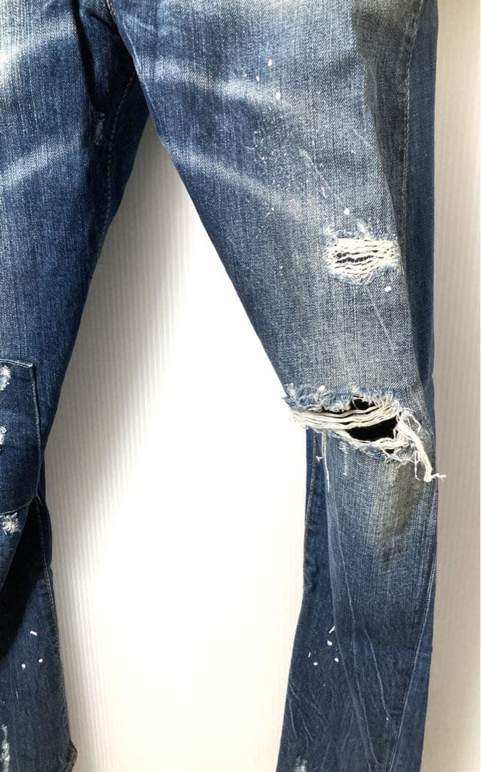 は*な様 DSQUARED2 Sexy twist jean サイズ44 ダメー