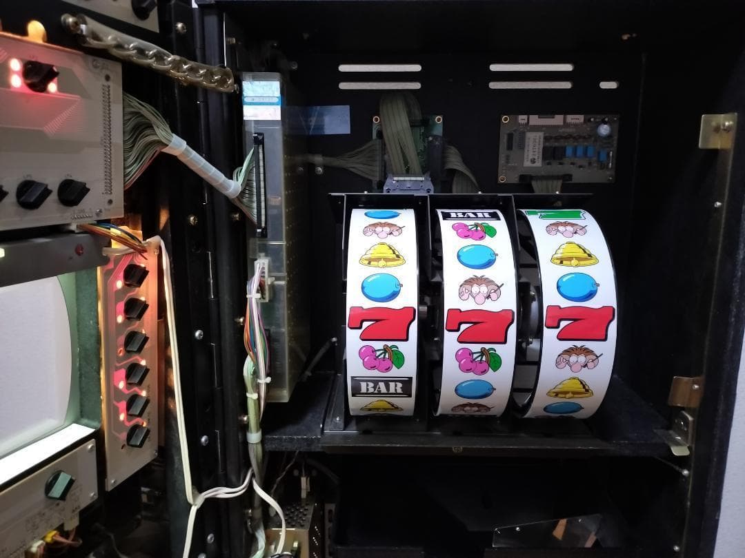 【パチスロ実機】大東音響★リズムボーイズ【不要機付】４号機・レトロ・希少台