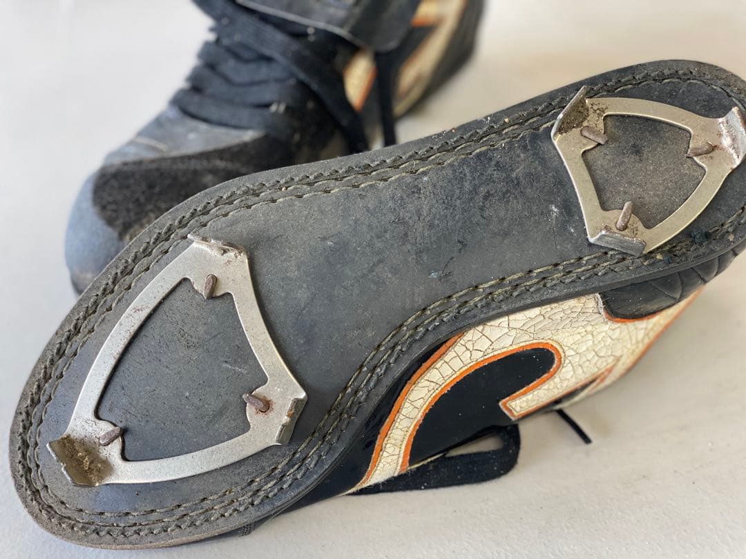 読売ジャイアンツ 桑田真澄実用 革底エナメルスパイク 縫い付けP革付き