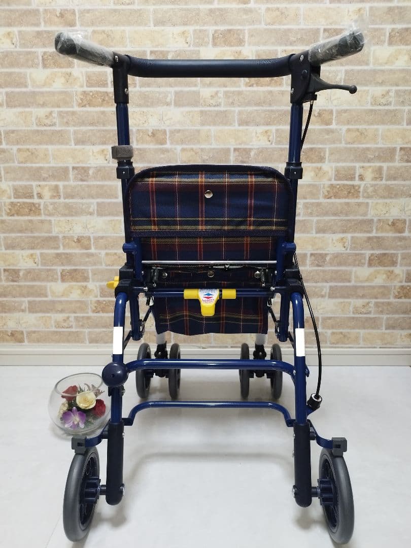 ✨️値引き可能✨️フォルテライト　紺チェック　島製作所　新品シルバーカー