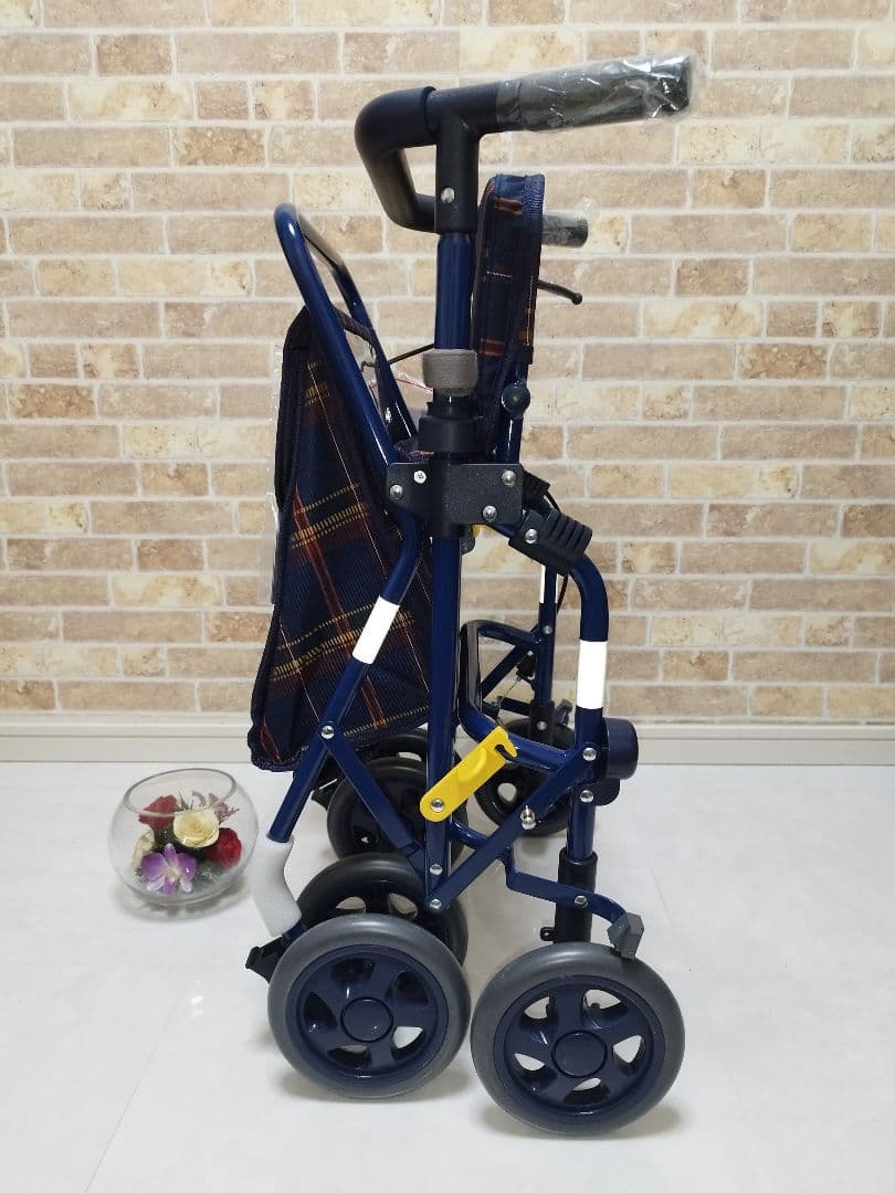 ✨️値引き可能✨️フォルテライト　紺チェック　島製作所　新品シルバーカー