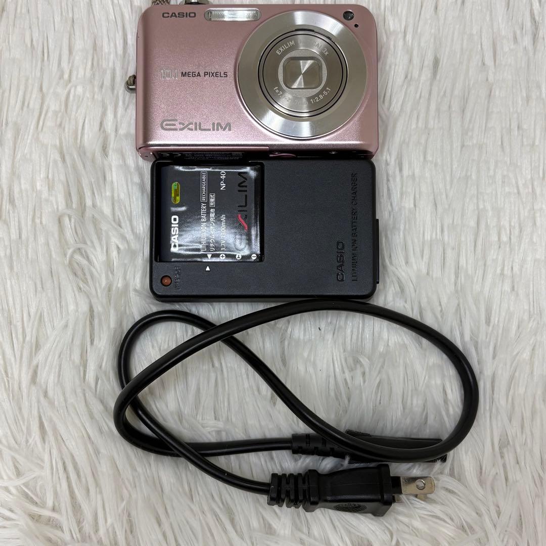 CASIO エクシリム　EX-Z1080 充電器　ピンク　コンデジ　動作品
