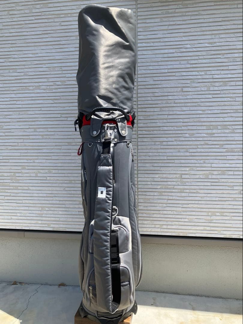martin⭐︎オノフONOFFグレー キャディバッグ 収納ポケット付き