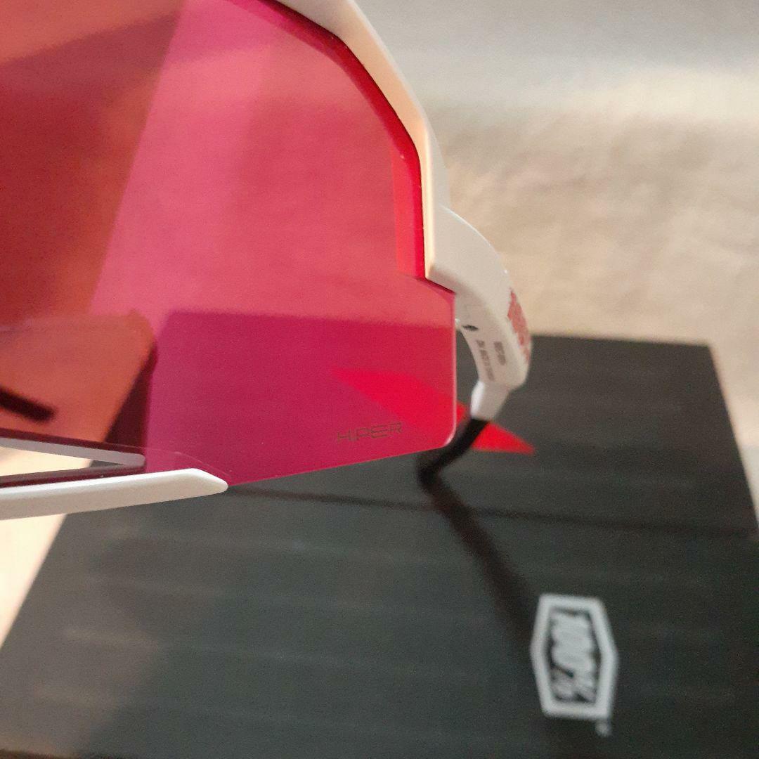 100% Slendale ホワイト レッドミラーレンズ ワンハンドレッド