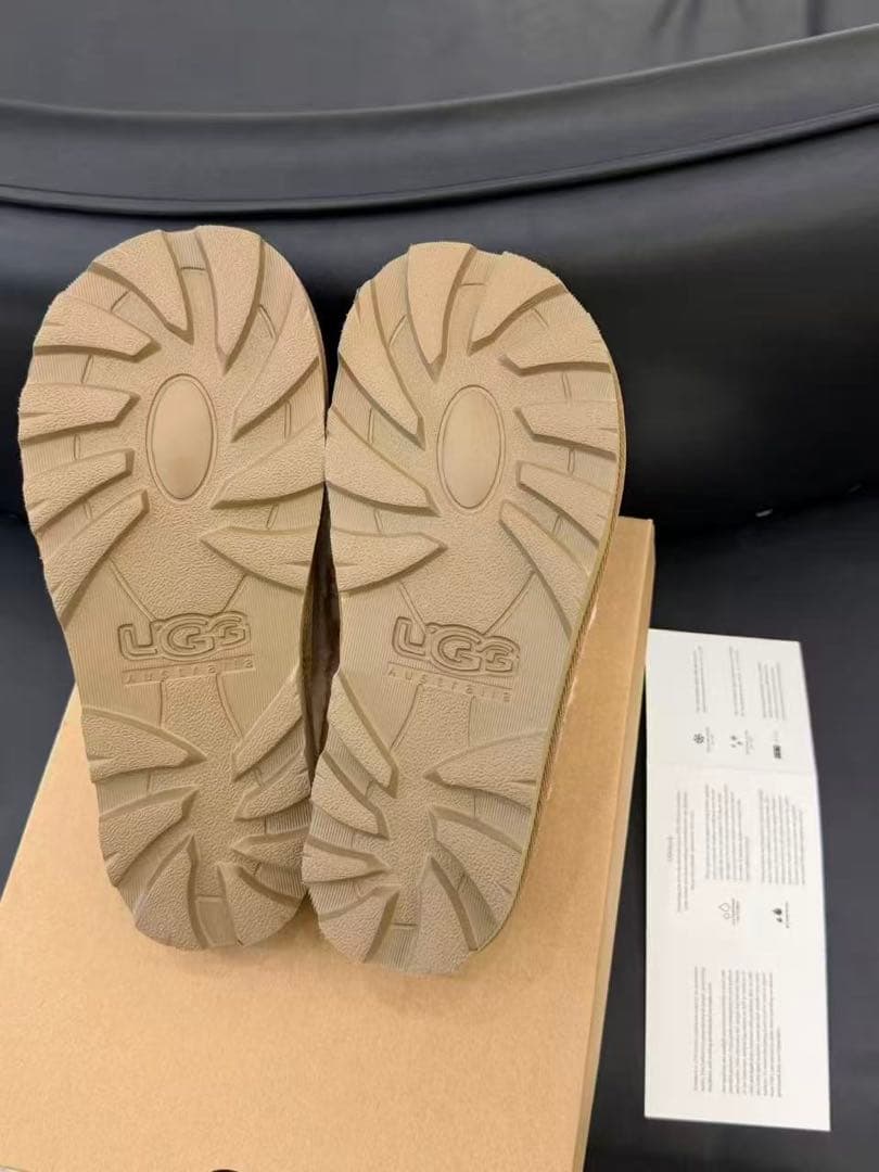 UGG スリッパ 37 平底 ムートン ファー スエード ベージュ レディース