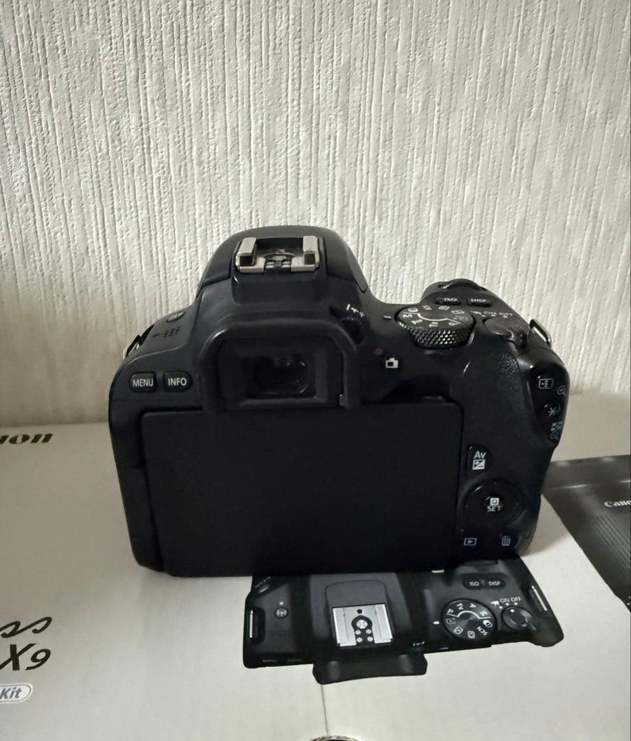 ぽんた Canon EOS Kiss X9