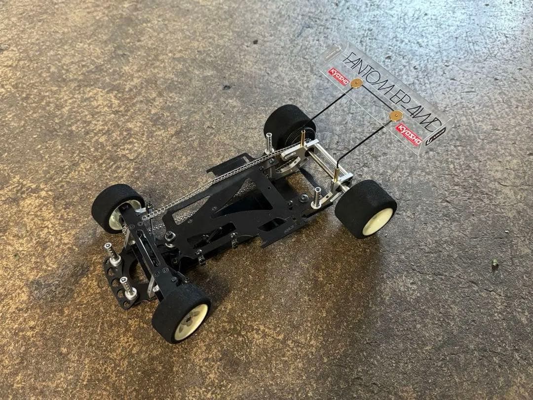 京商　ファントム　4WD 1/12ラジコン