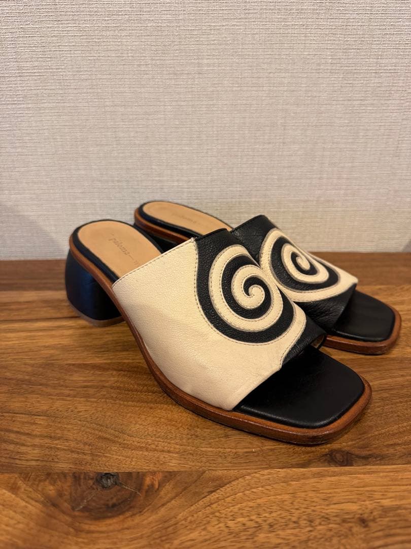 【Paloma wool】トルネードサンダル　TORNADO