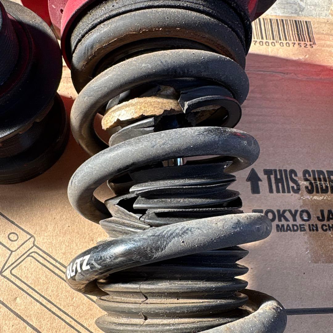 車高調　50プリウス