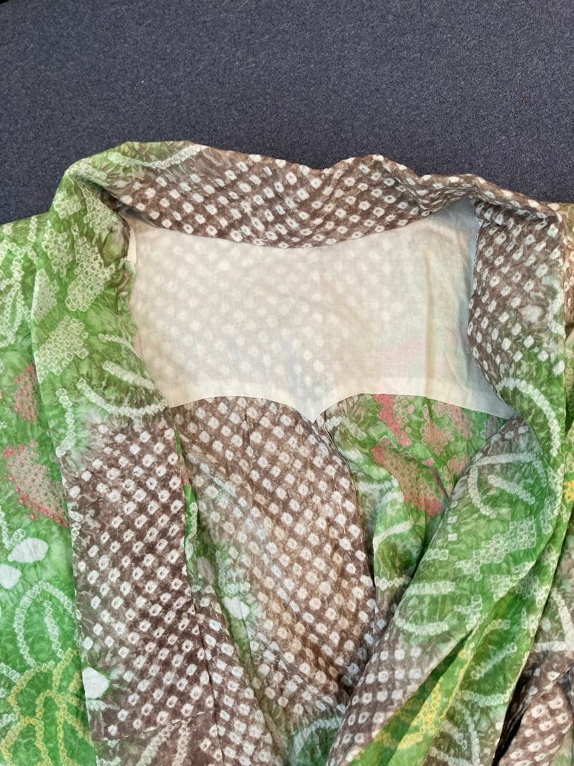 【有松鳴海総絞り】極美品　珍色　薔薇柄