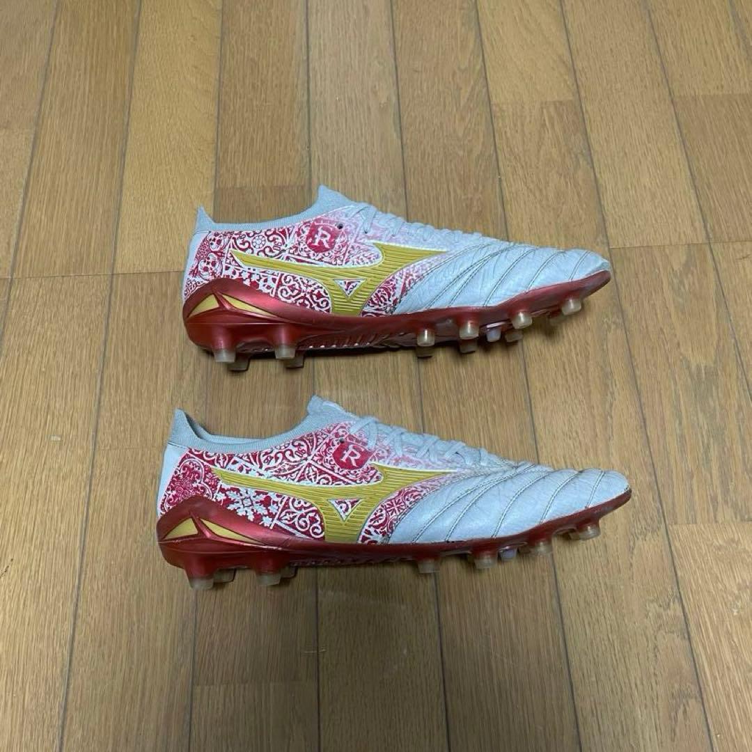 ミズノ　モレリアネオ4β　セルヒオラモス