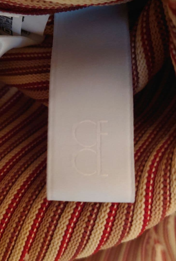 吉田里帆着用CFCL/HYPHA SHORT SLEEVE MINI DRESS