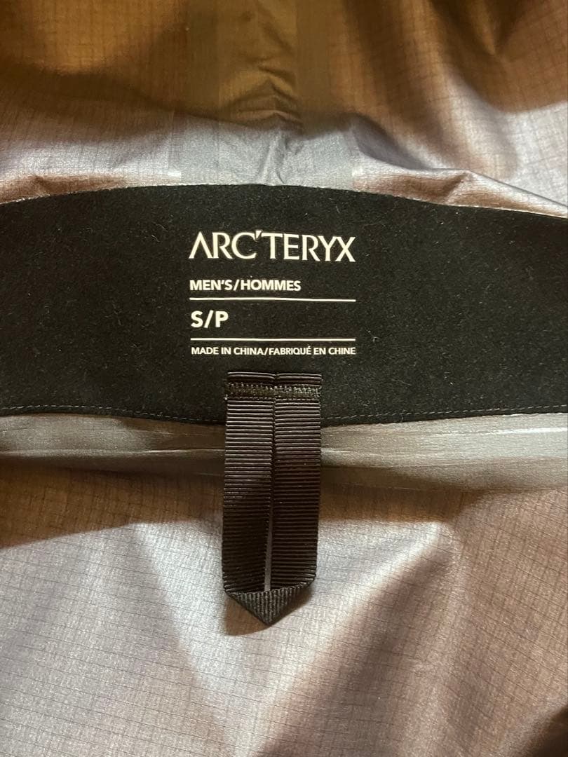 【ジェイアート】ARC’TERYX ALPHA SV JACKET