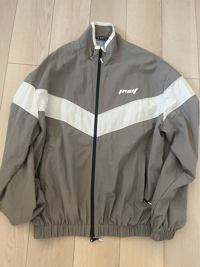 最終値下げ！pvot ベージュ ホワイト ナイロンジャケット M