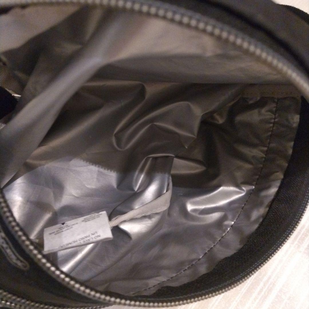 【極美品】レスポートサック　ESSENTIAL BELT BAG　ブラック