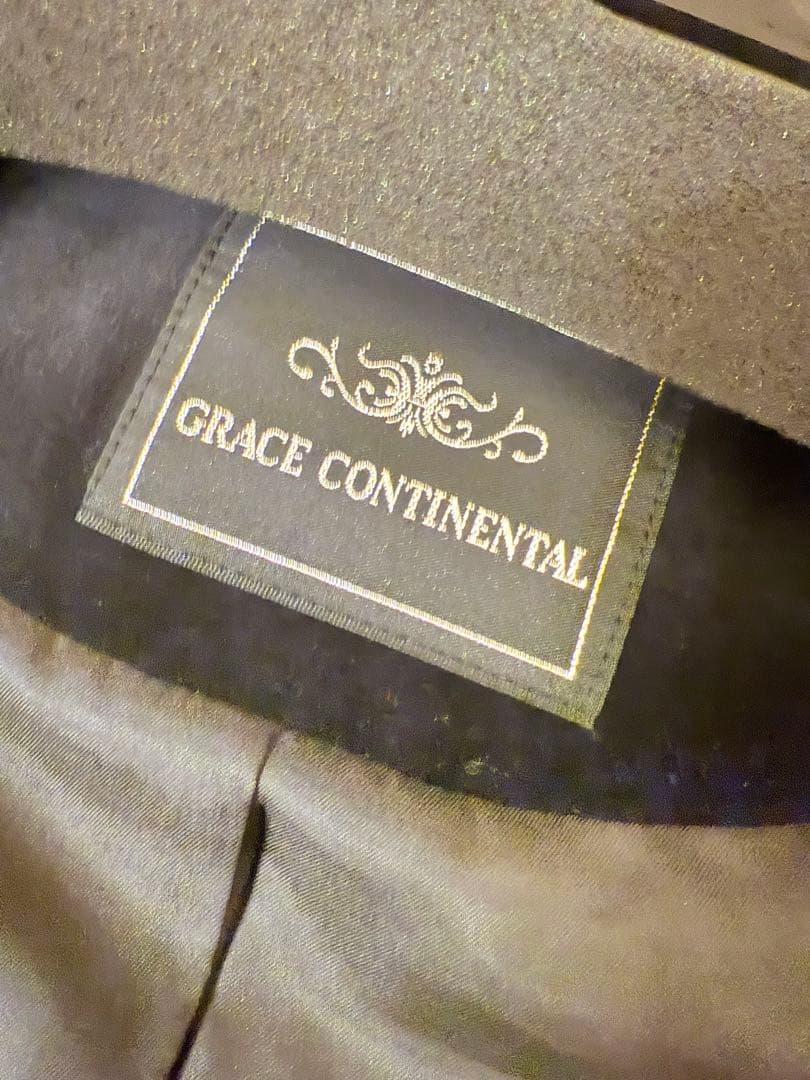 デ*ー様 【新品未使用レア】GRACE CONTINENTAL ブラック ジャケ