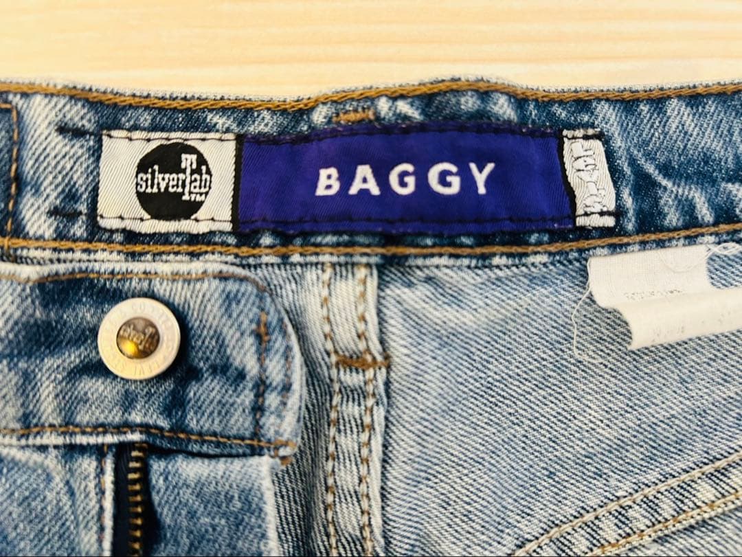 USA製 90sリーバイスシルバータブbuggy w34l30